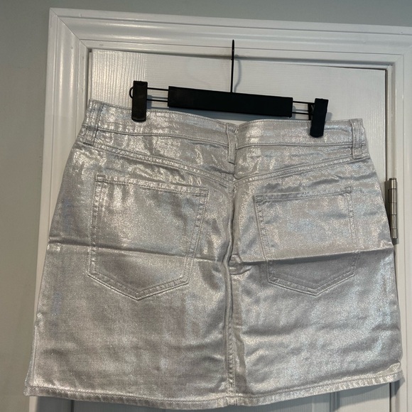 NWT Old Navy Size 10 Silver Shine Metallic Zip Stretch Denim A Line Mini Skirt - Picture 4 of 12